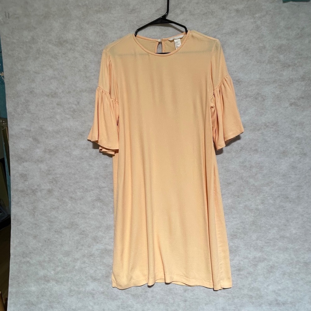 HM Women Peach Bell Sleeve Shift Dress Round Neck Keyhole Back Size 8‎